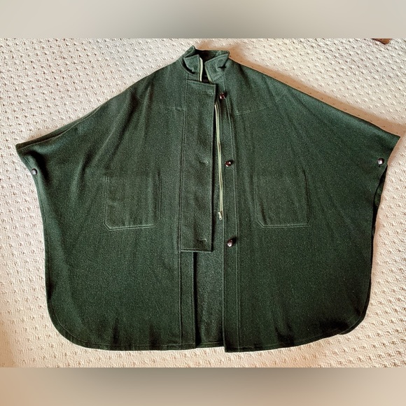 Vintage Wool HUCCLECOTE Ziller Loden Green Cape Made in England - Picture 8 of 16
